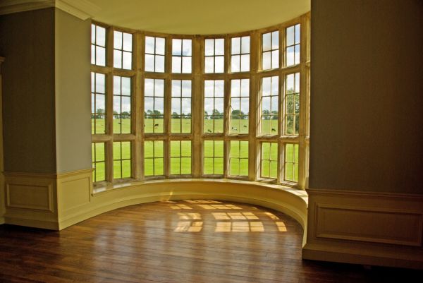Bow Window Replacement in Palestine